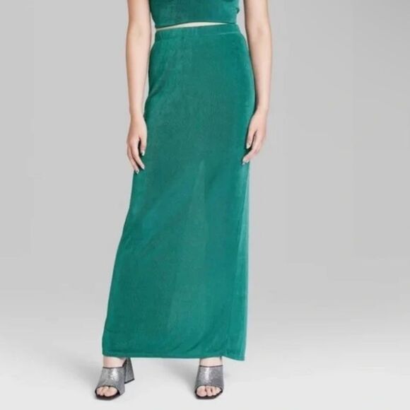 Wild Fable shimmery dark green teal skirt and Camisole. Size large Gorgeous - Picture 1 of 8